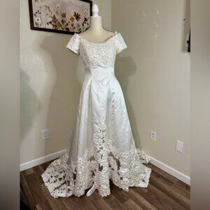 St. Tropez White Lace Wedding Dress